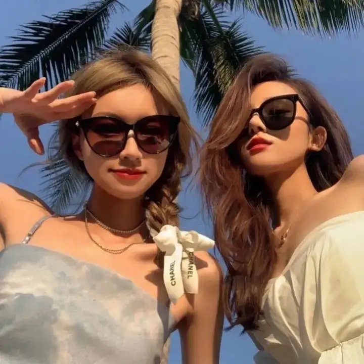 女友的秘密