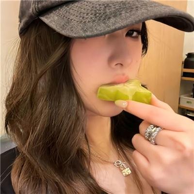 贞洁的荡妇
